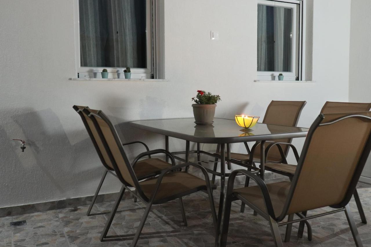 Filippou Luxury Apartments Φλογητά Εξωτερικό φωτογραφία