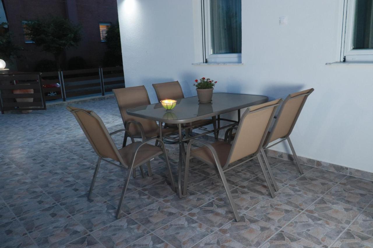 Filippou Luxury Apartments Φλογητά Εξωτερικό φωτογραφία
